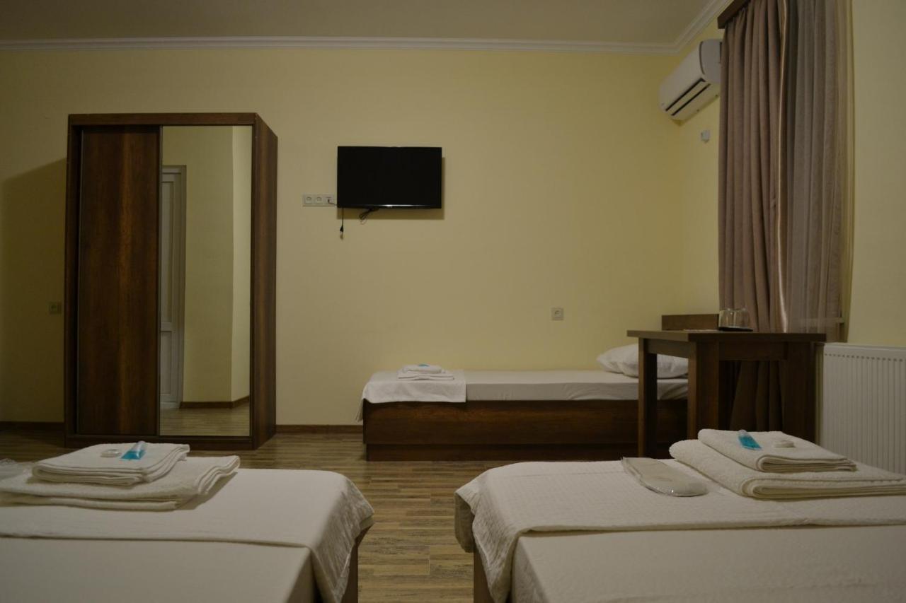 The Wine Hotel Telavi Ngoại thất bức ảnh