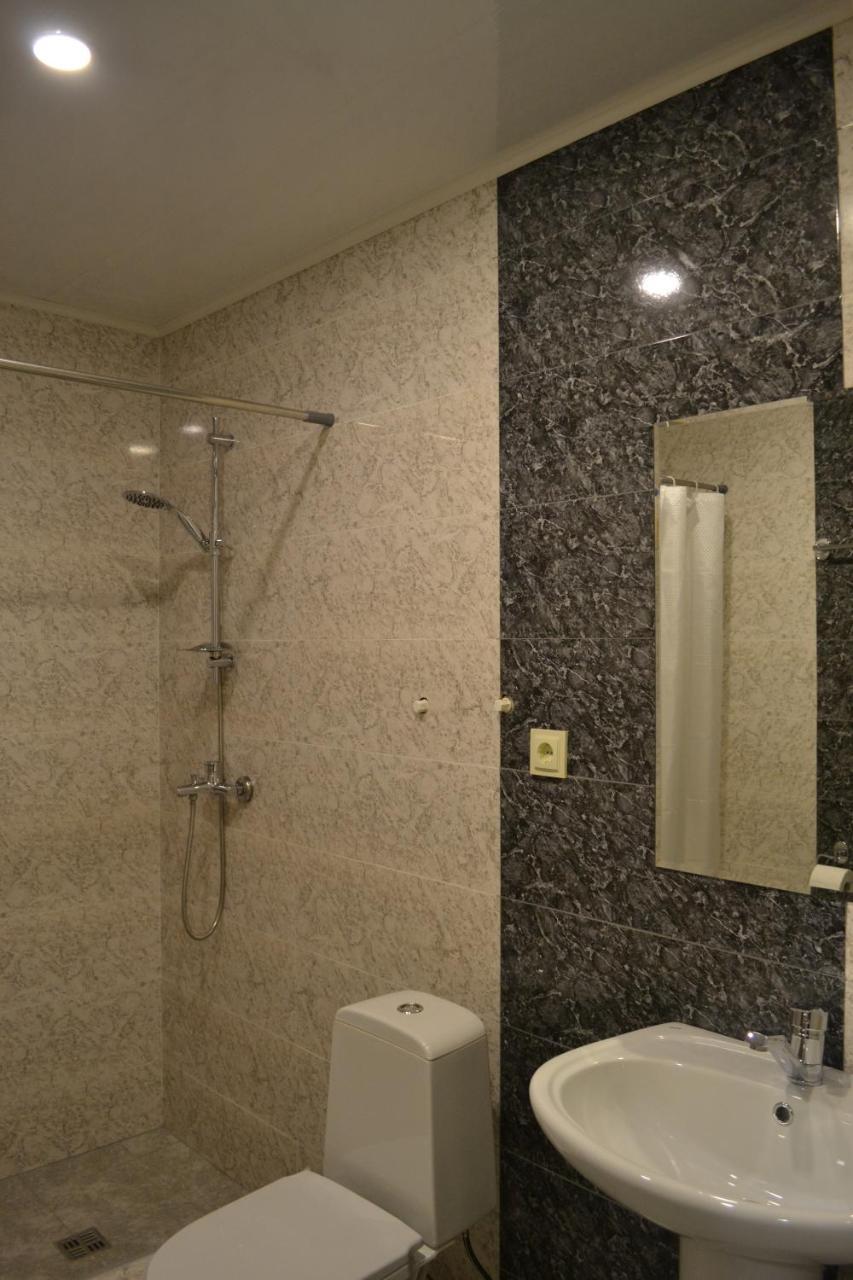 The Wine Hotel Telavi Ngoại thất bức ảnh